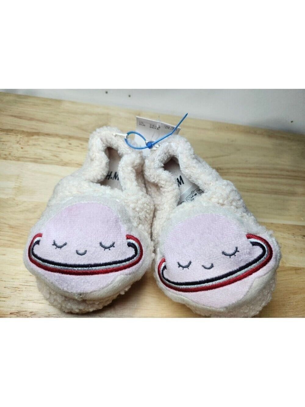 H & M Planet Slipper US 7.5-8.5
